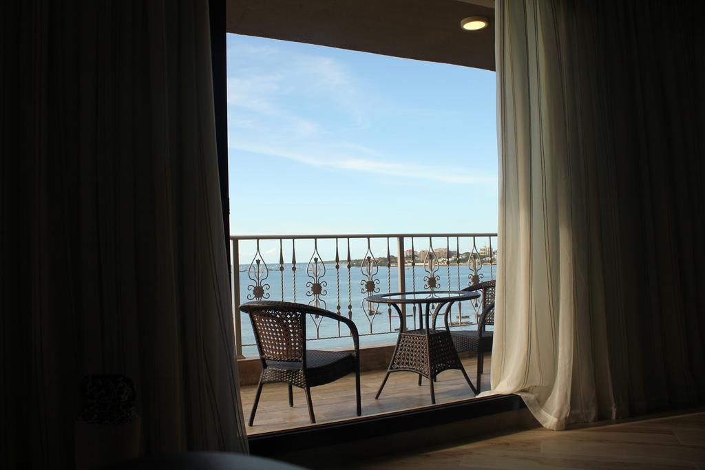 Amverton Bay View Dar es Salaam Exterior photo